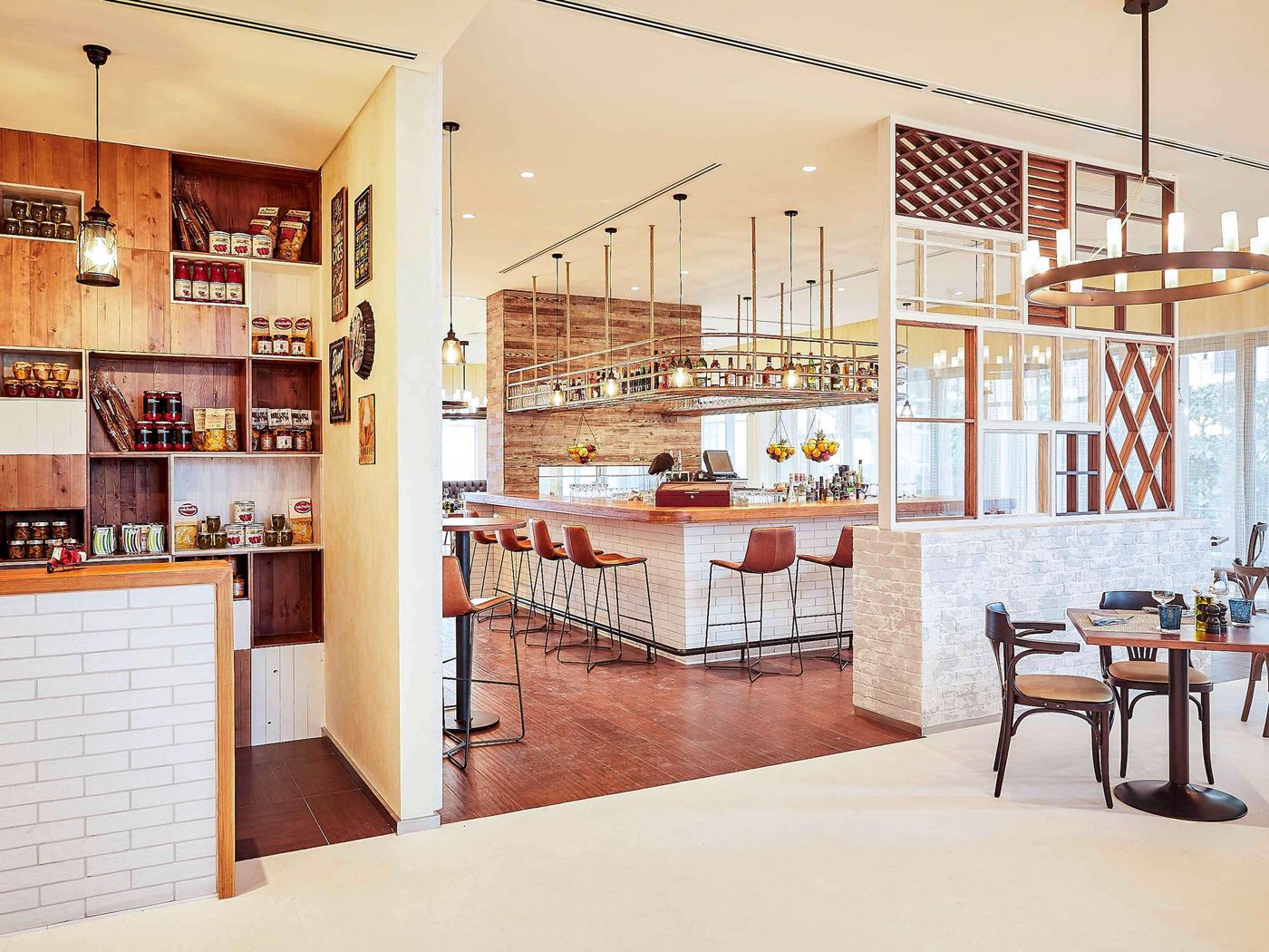 Pullman-Dubai-Jumeirah-Lakes-Towers-Restaurant-28