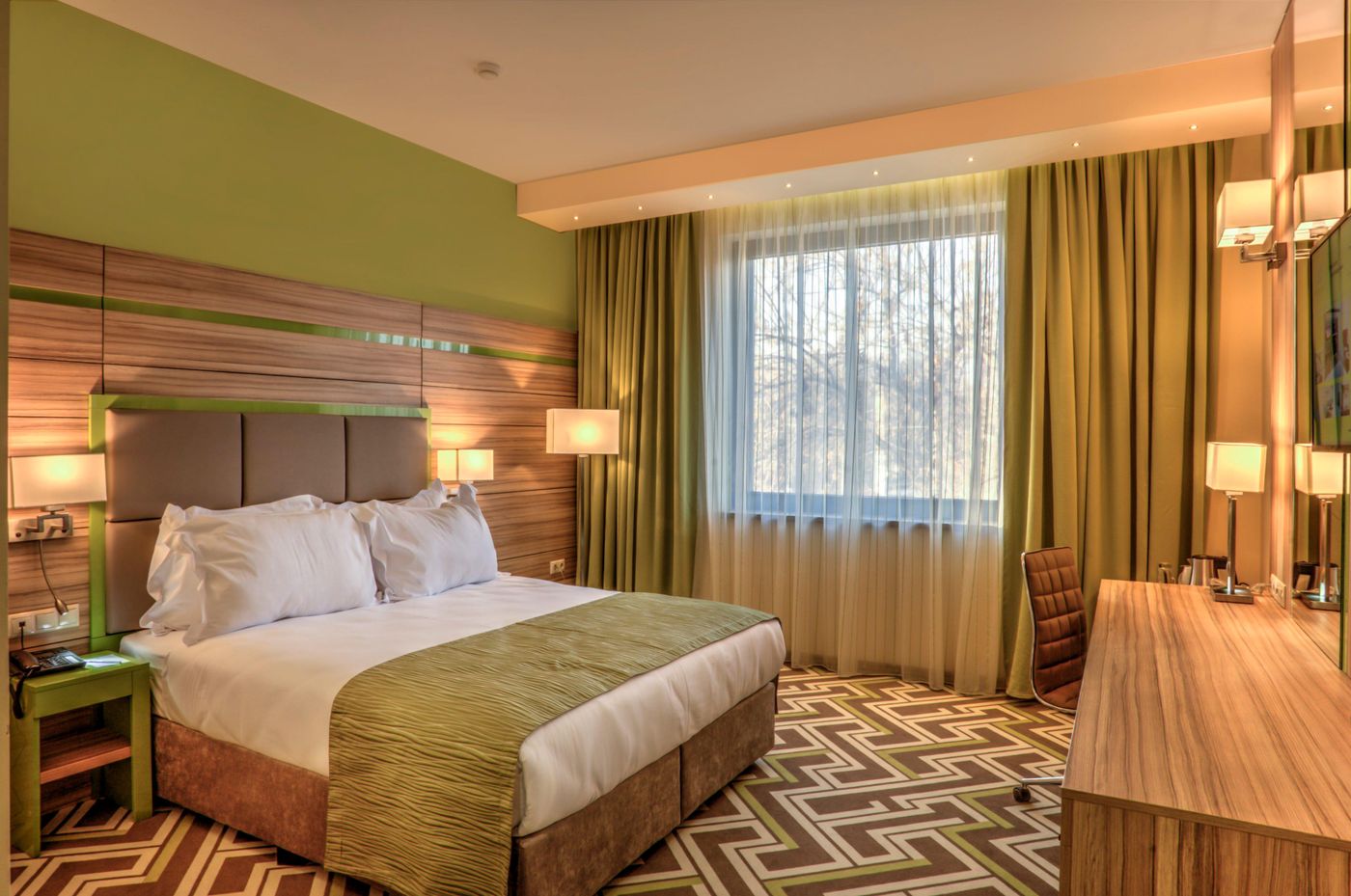 Holiday-Inn-Plovdiv-Room-26