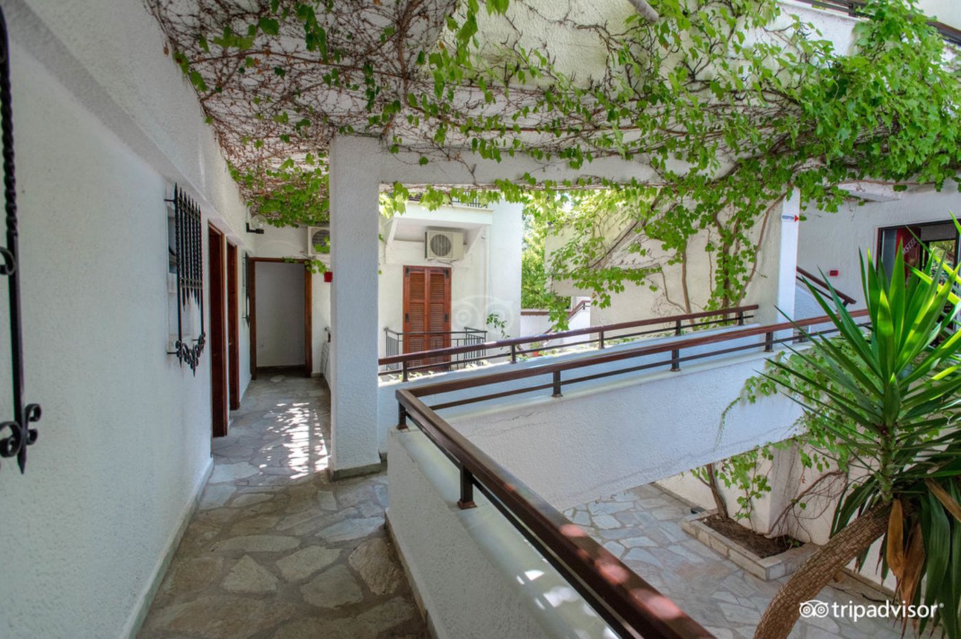 Potidea-Golden-Beach-General-view-10