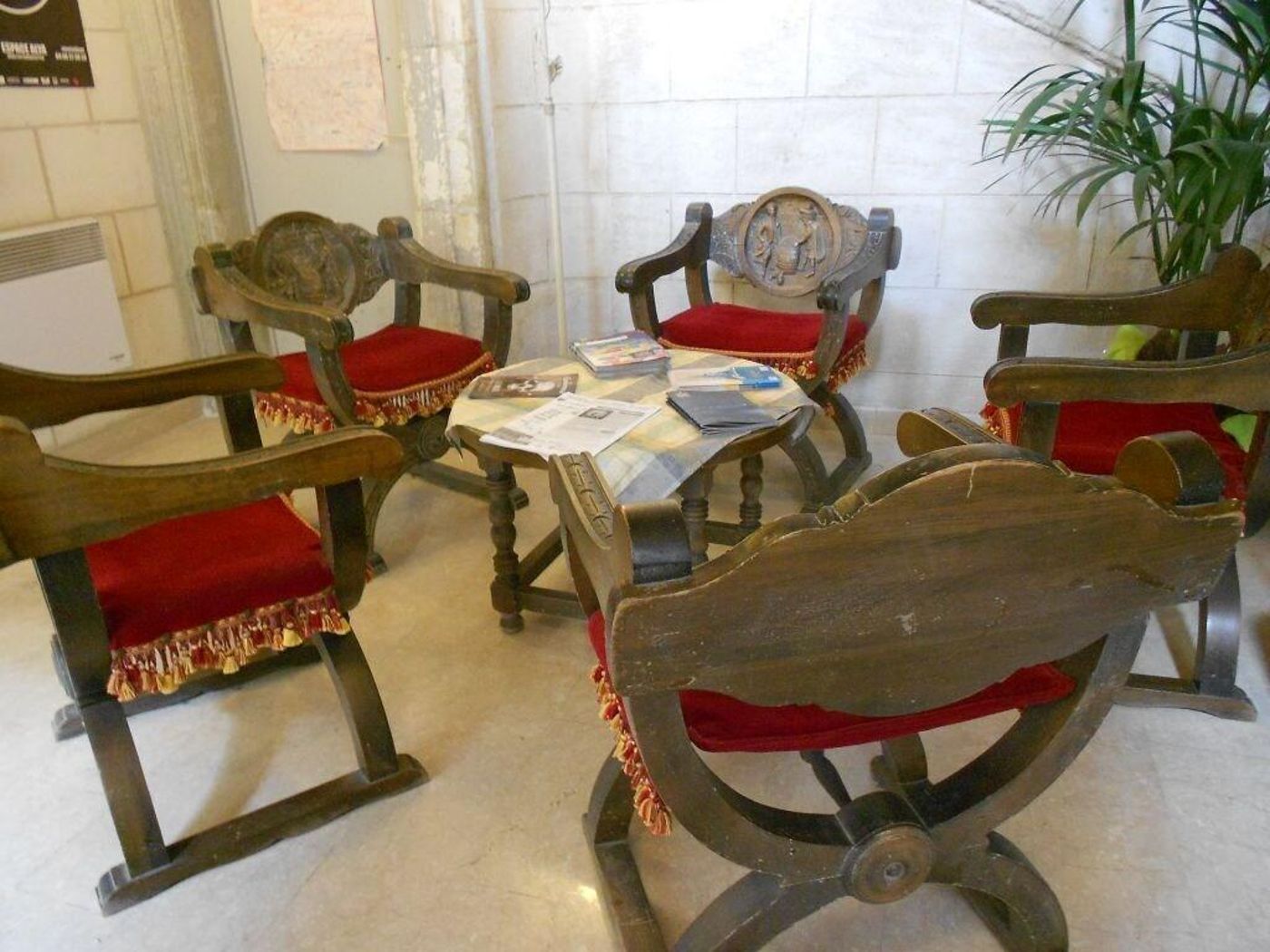 Hôtel Médieval-France-AVIGNON-Lobby-3