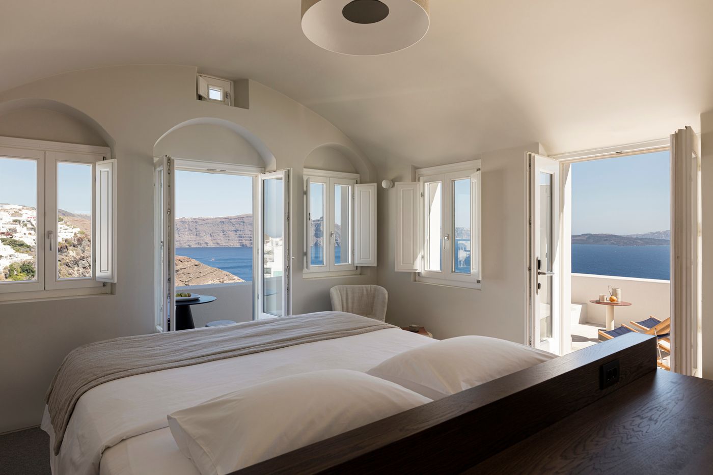 Canaves-Oia-Suites---Adults-Only-Room-21