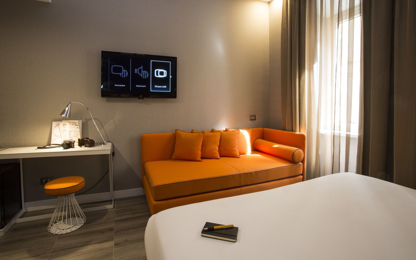 The-Guardian-Room-27