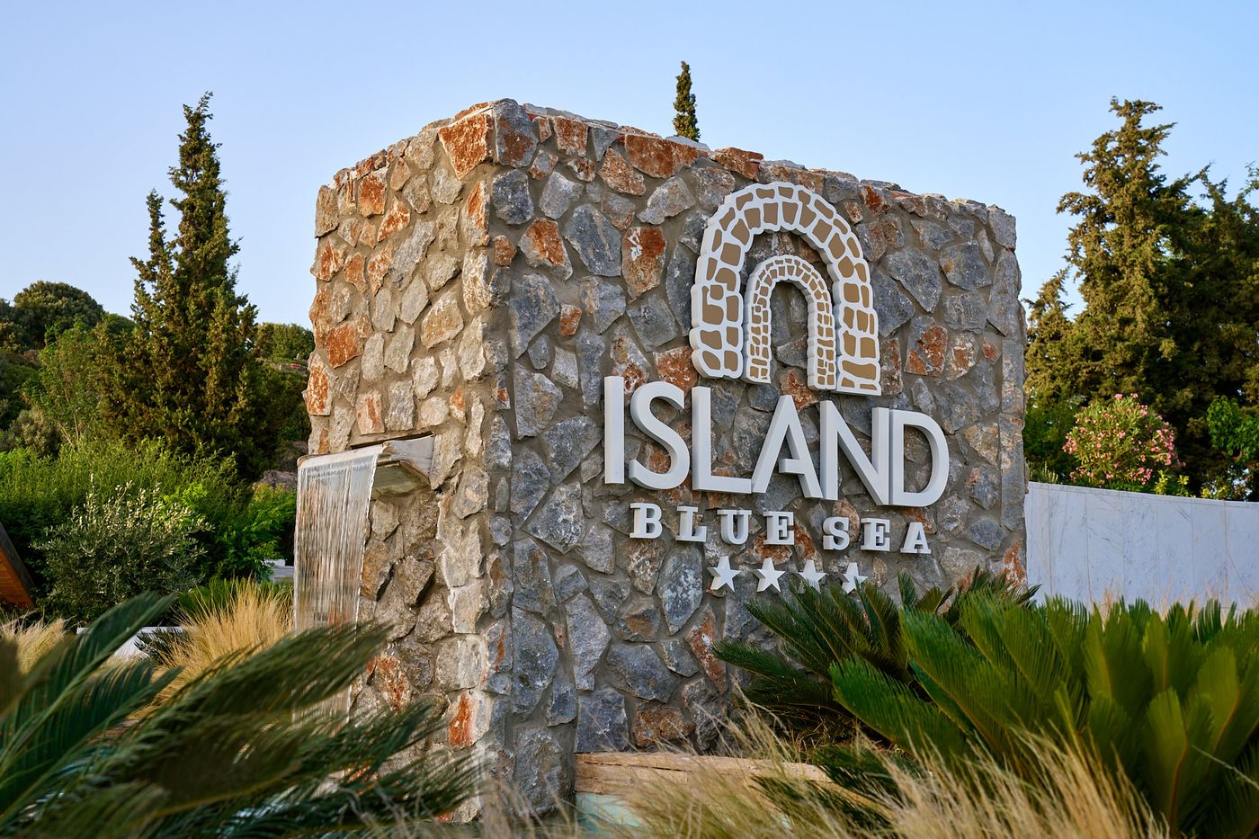 Blue Sea Island