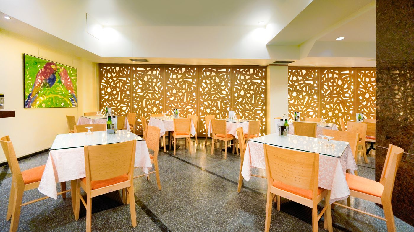 Astoria-Restaurant-43