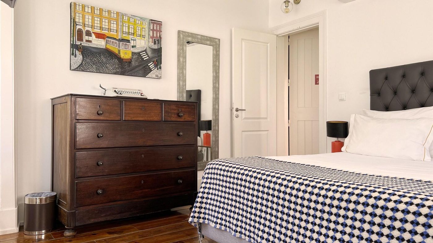 Casa-Do-Jasmim-By-Shiadu-Room-18