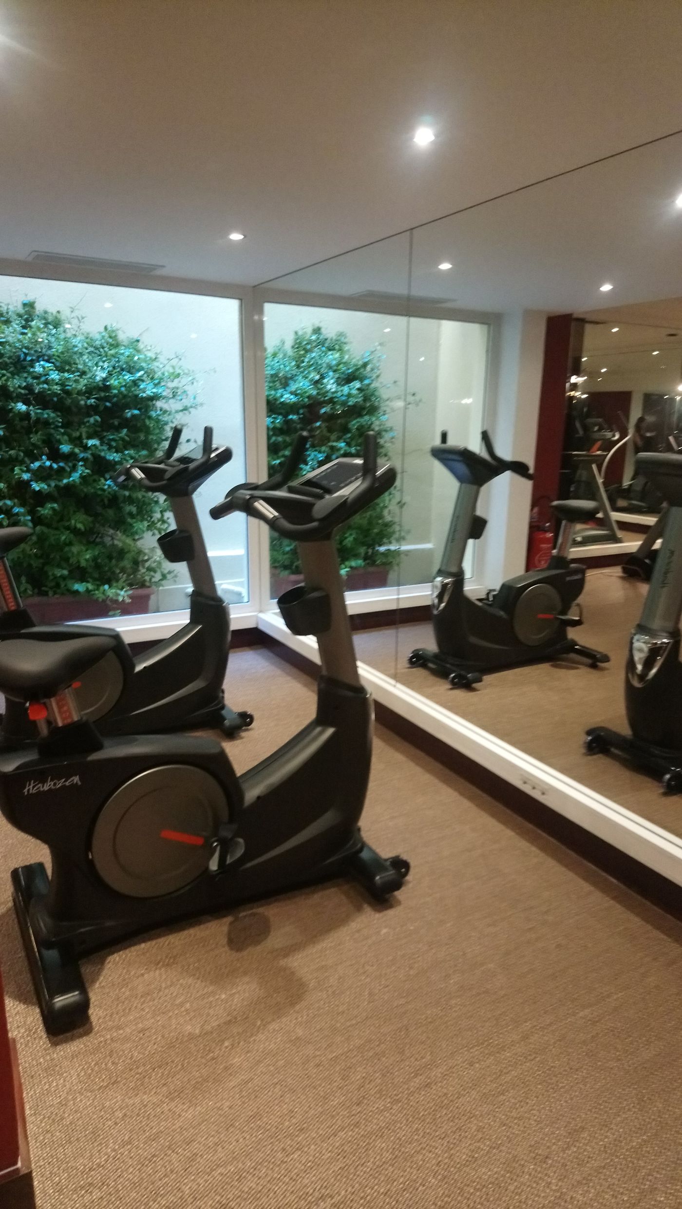 Aston-La-Scala-Sports-and-Entertainment-62