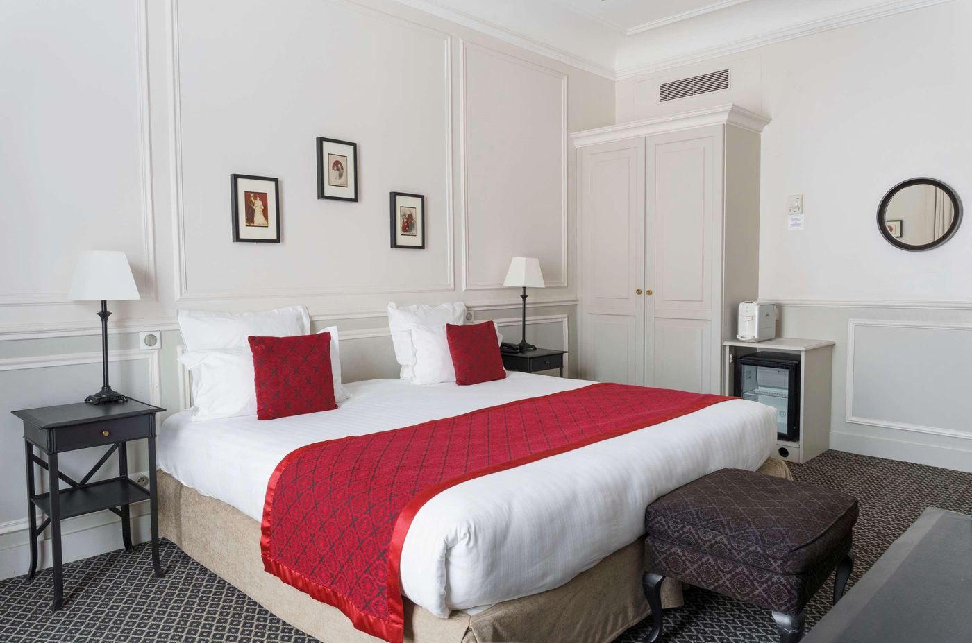 Bradford-Elysees-Astotel-Room-14