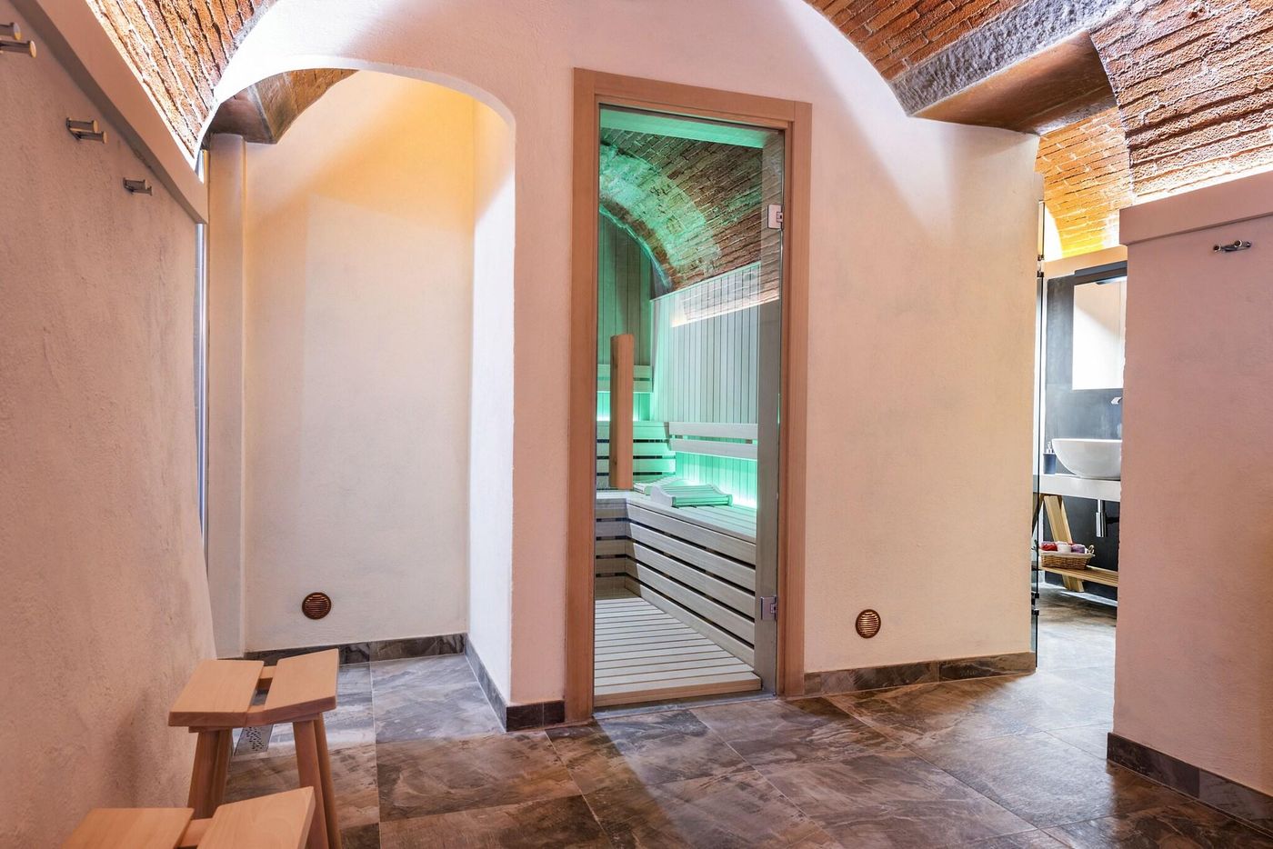 Relais-Vignale---Spa-Sports-and-Entertainment-76