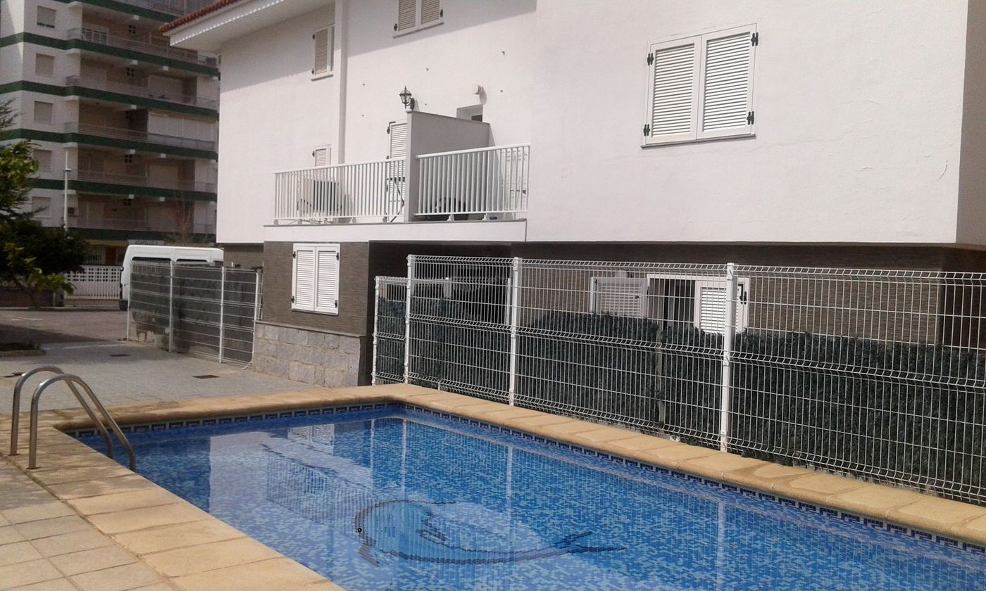 Apartamentos-Gandia-Playa-Centro-3000-Pool-3