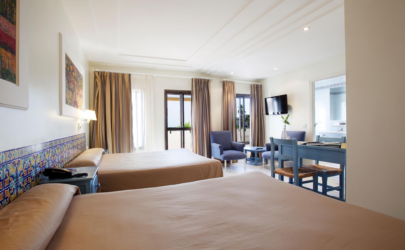 Playa-de-la-Luz-Room-25