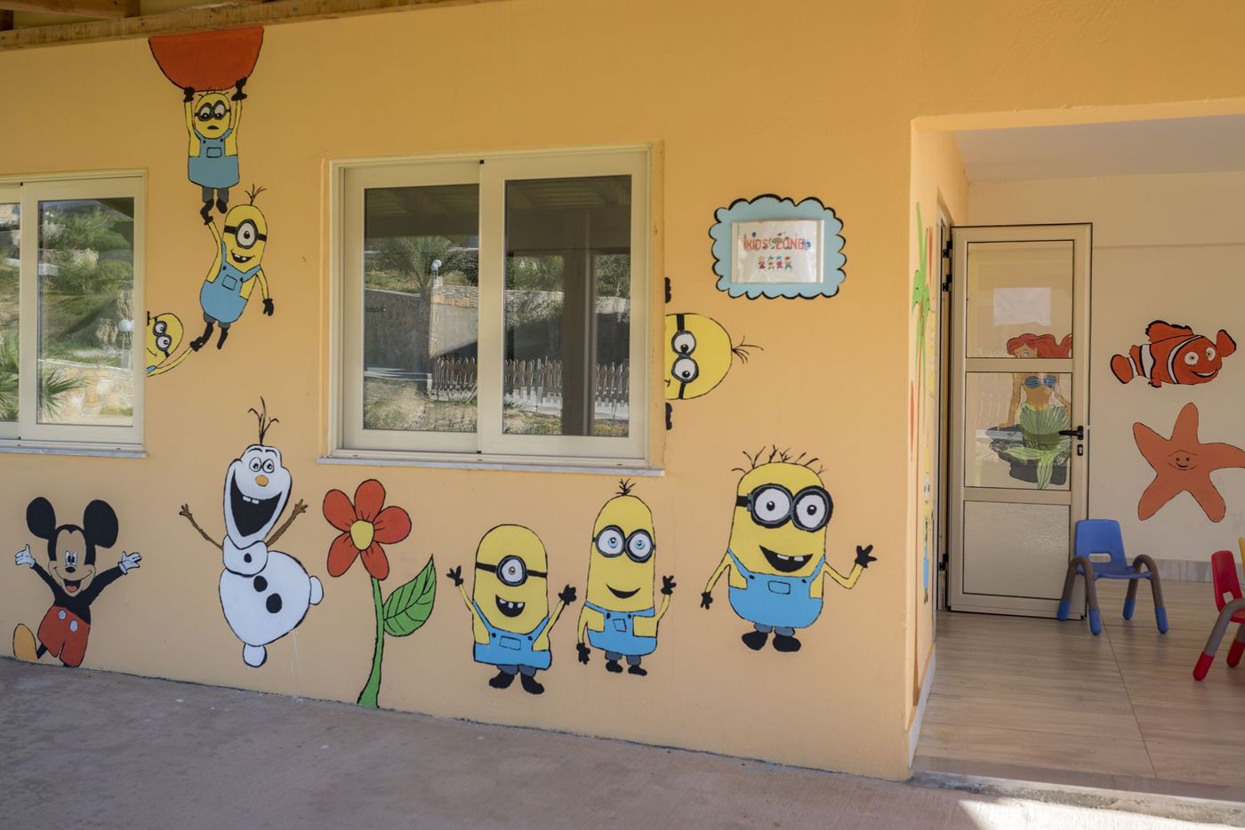 Grand Blue Beach Hotel