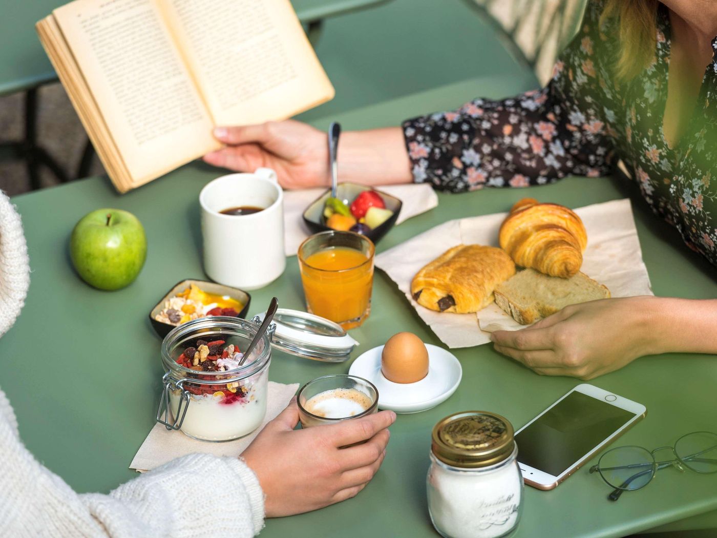 Ibis-Brussels-Centre-Chatelain-Restaurant-46