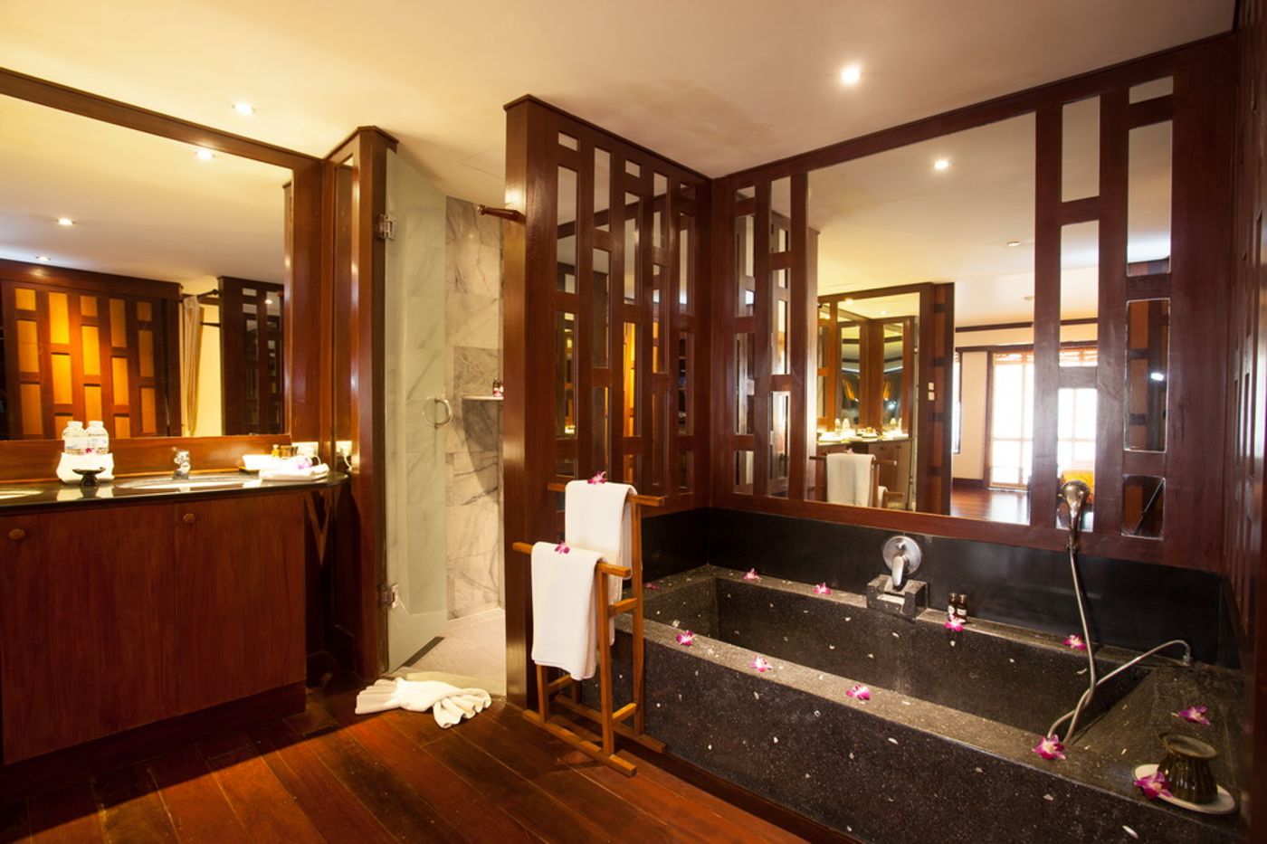 Baan-Yin-Dee-Boutique-Resort-Room-42
