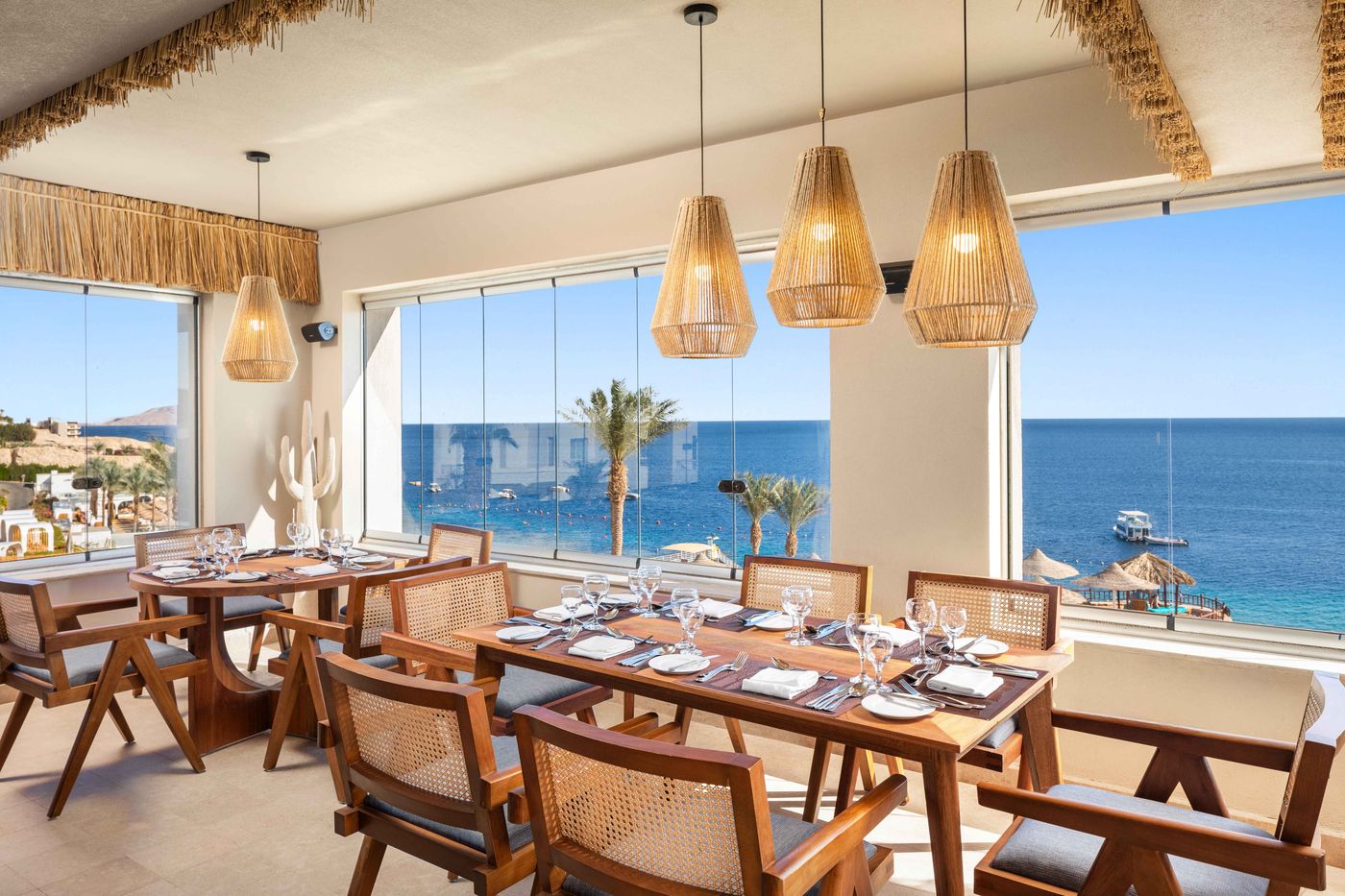 Hilton-Sharks-Bay-Resort-Restaurant-73