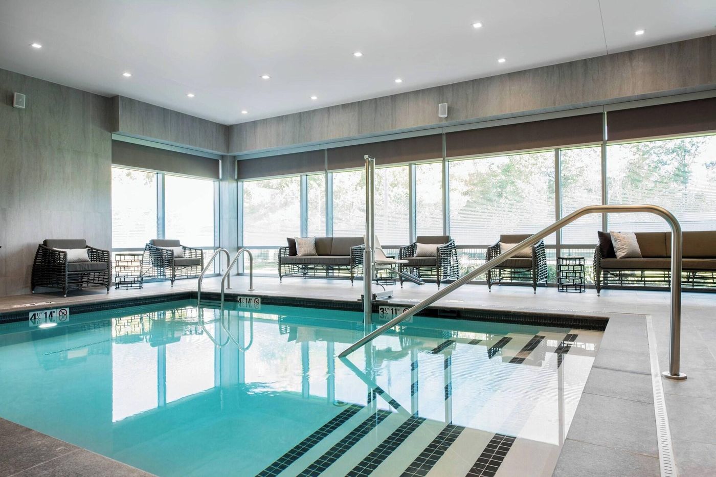 AC-Hotel-Boston-Cambridge-Pool-39