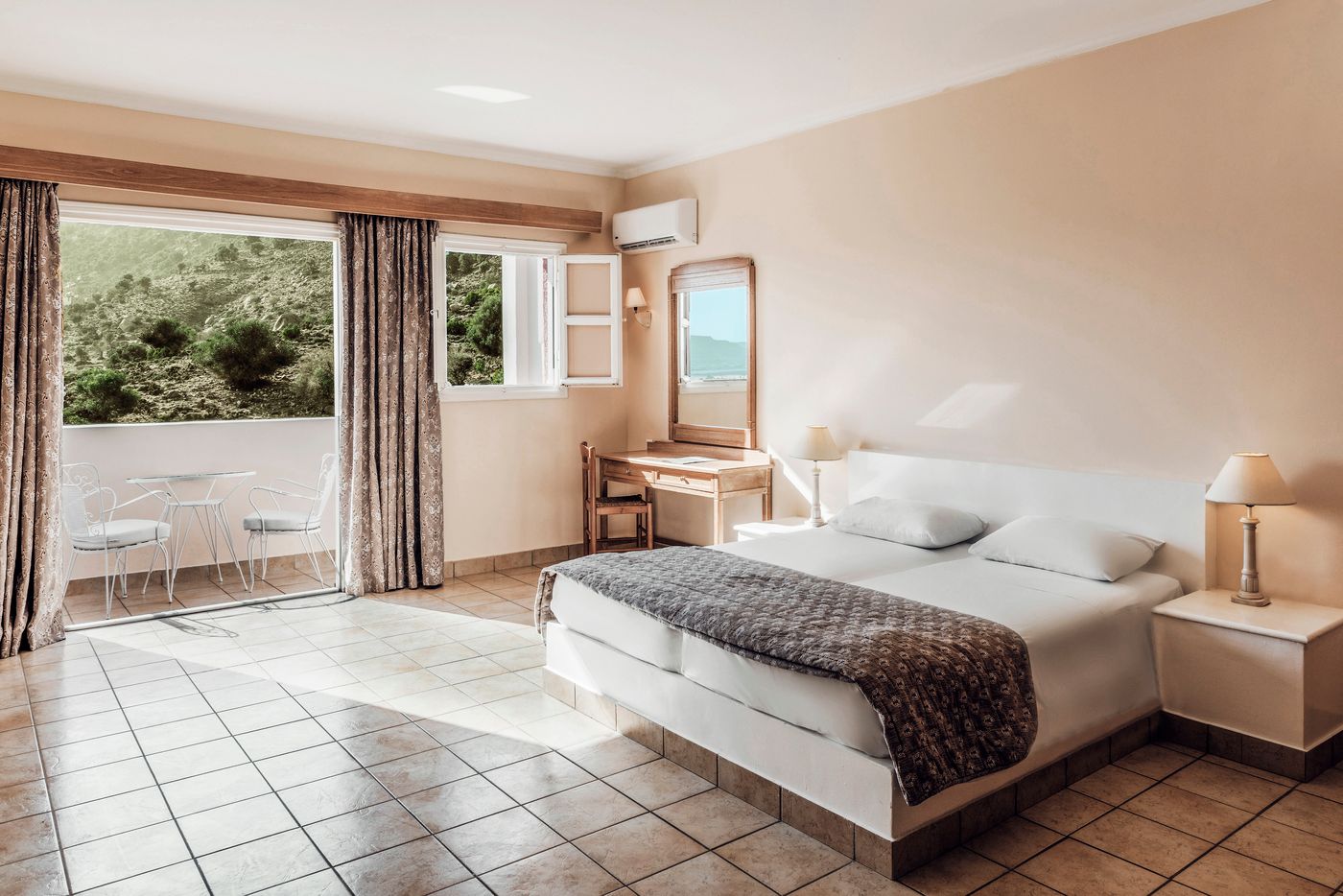 Mitsis Family Village Beach Hotel