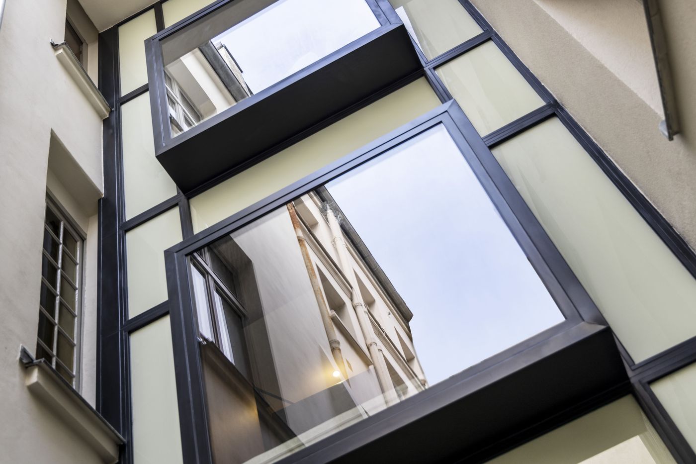 Hotel-L-de-Lutece-General-view-13