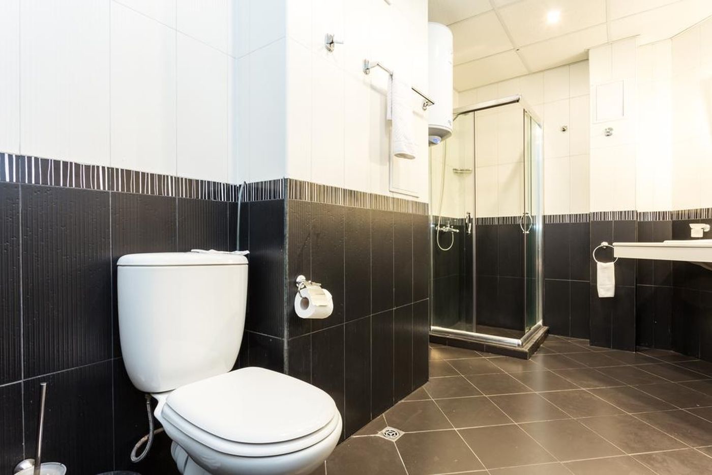 Blue-Pearl-Hotel-Room-21