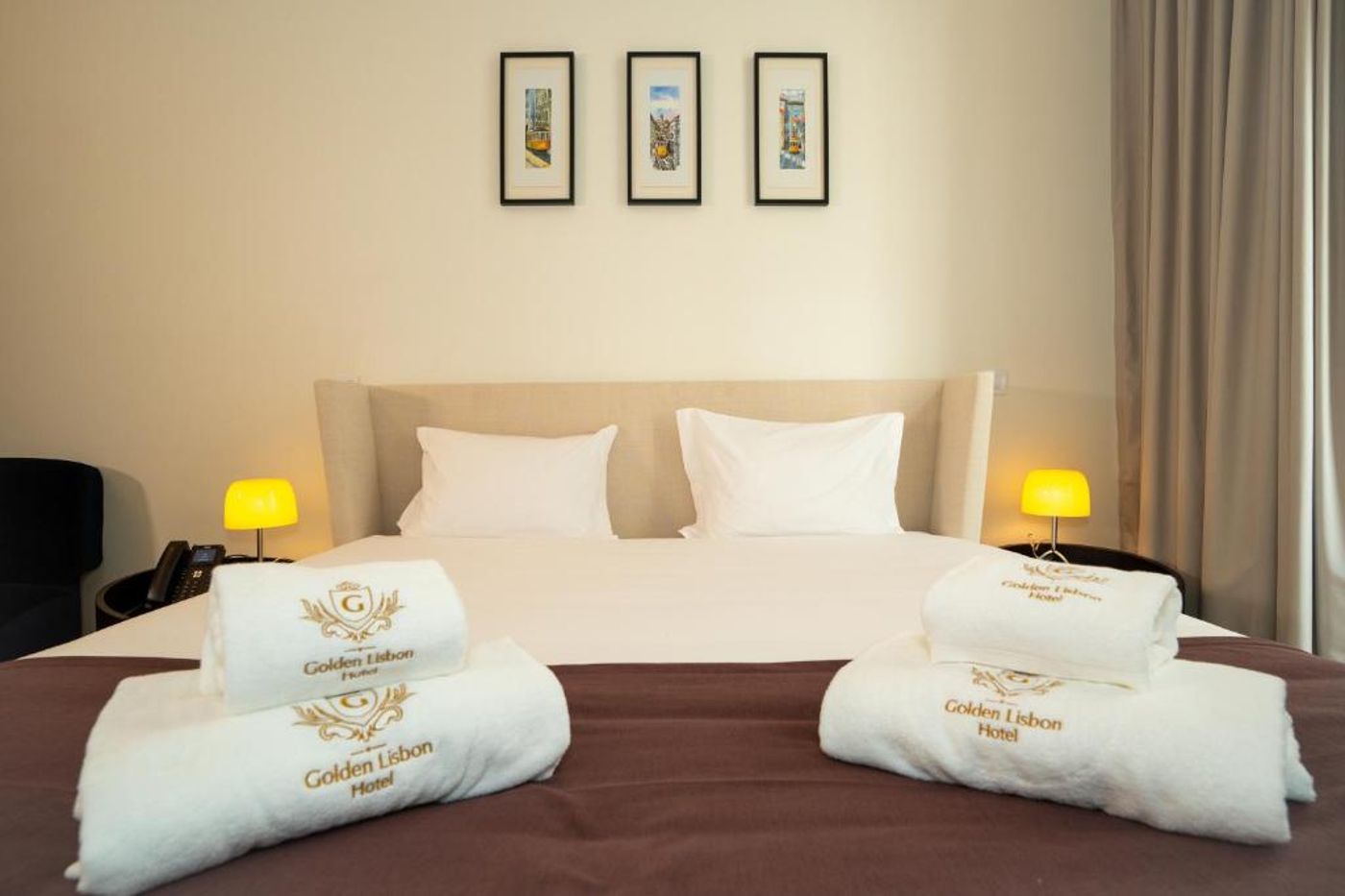 Golden-Lisbon-Hotel-Room-17