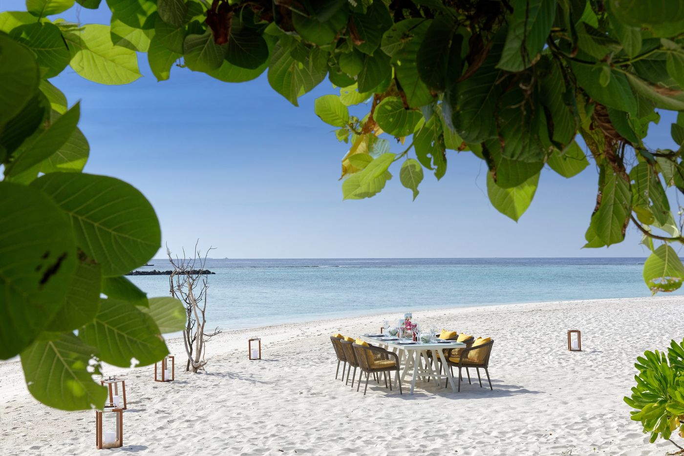 Emerald Faarufushi 16