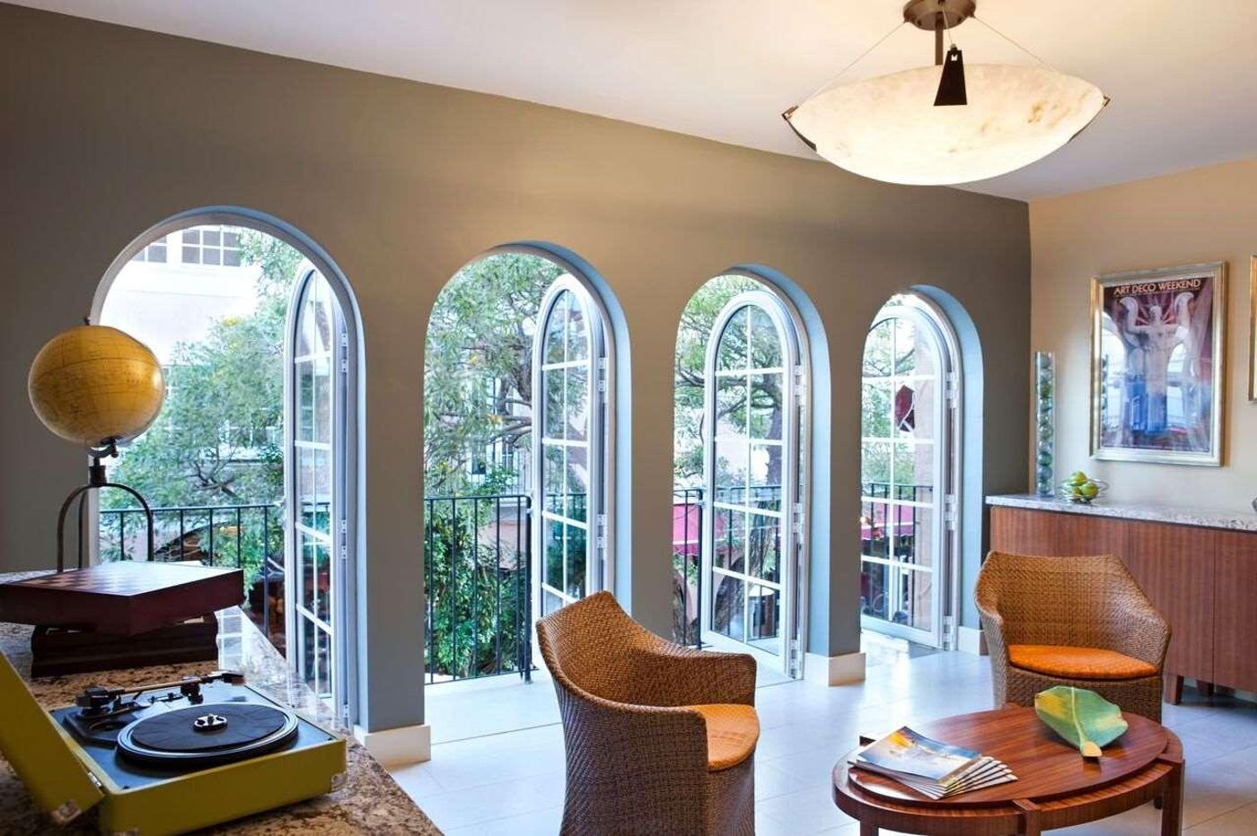 El Paseo - United States - MIAMI BEACH - Bar - 4