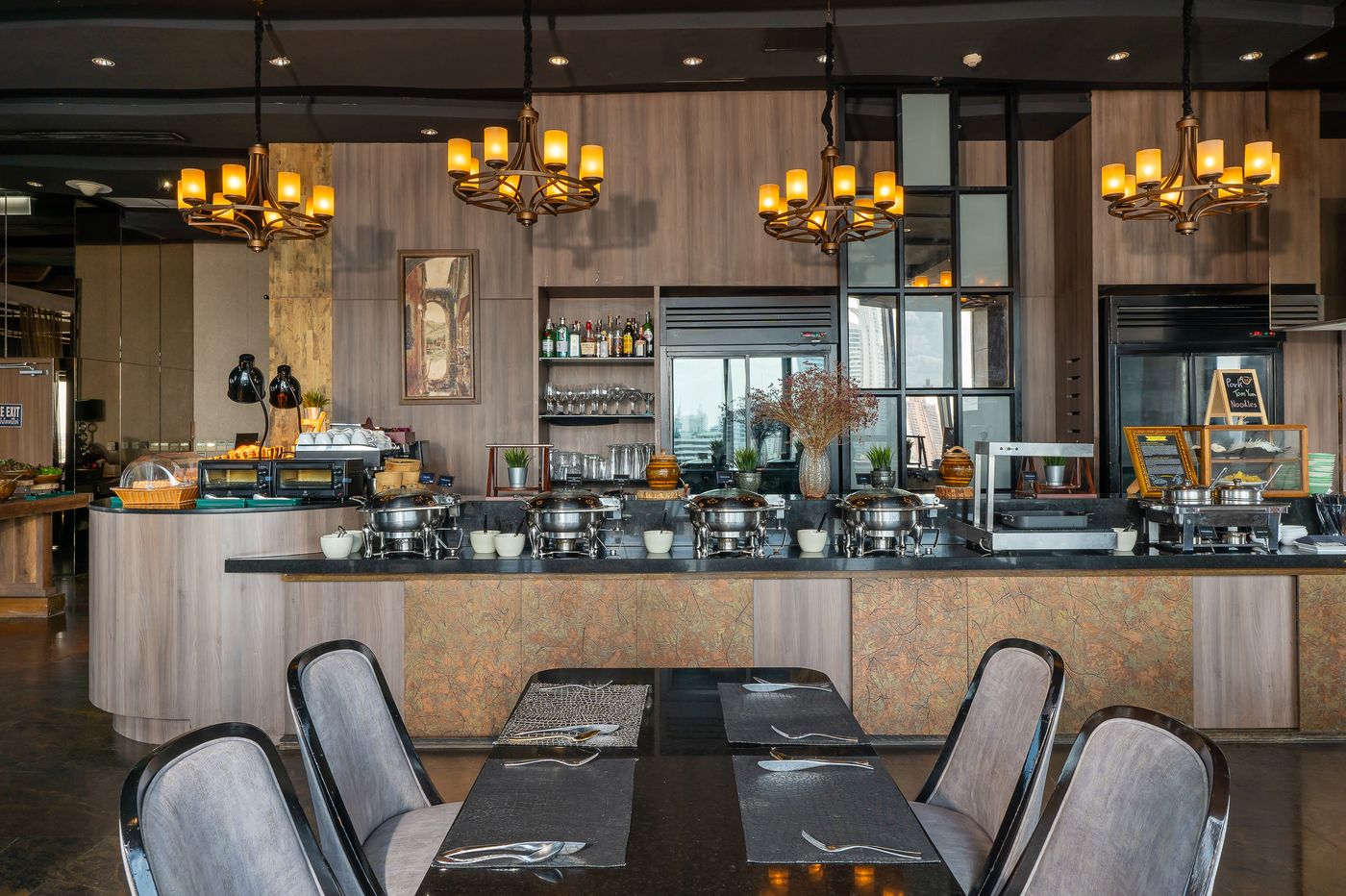 The-Continent-Hotel-Sukhumvit---Asok-BTS-Bangkok-Restaurant-52