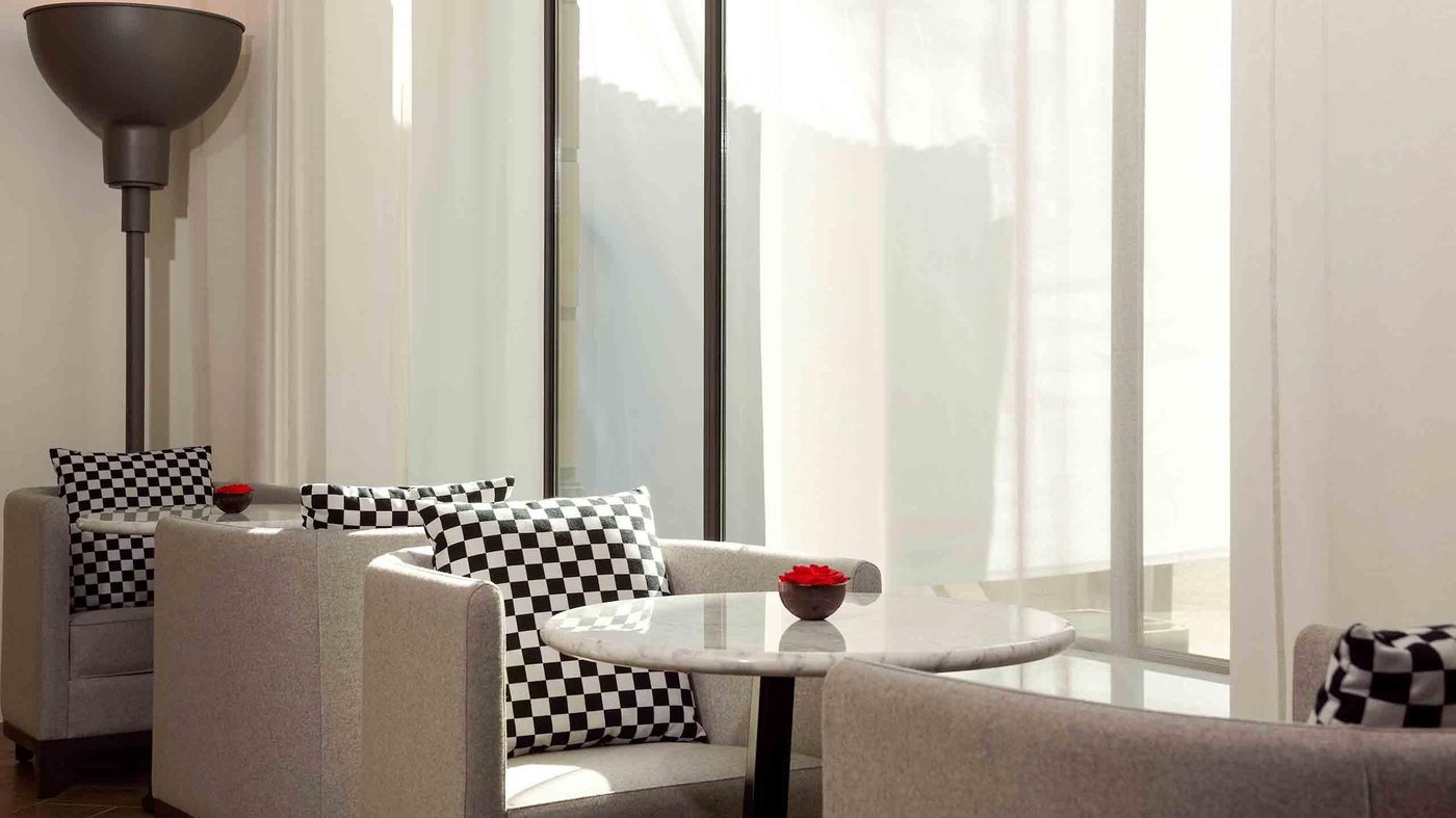 Sofitel-Paris-Arc-de-Triomphe-Bar-23