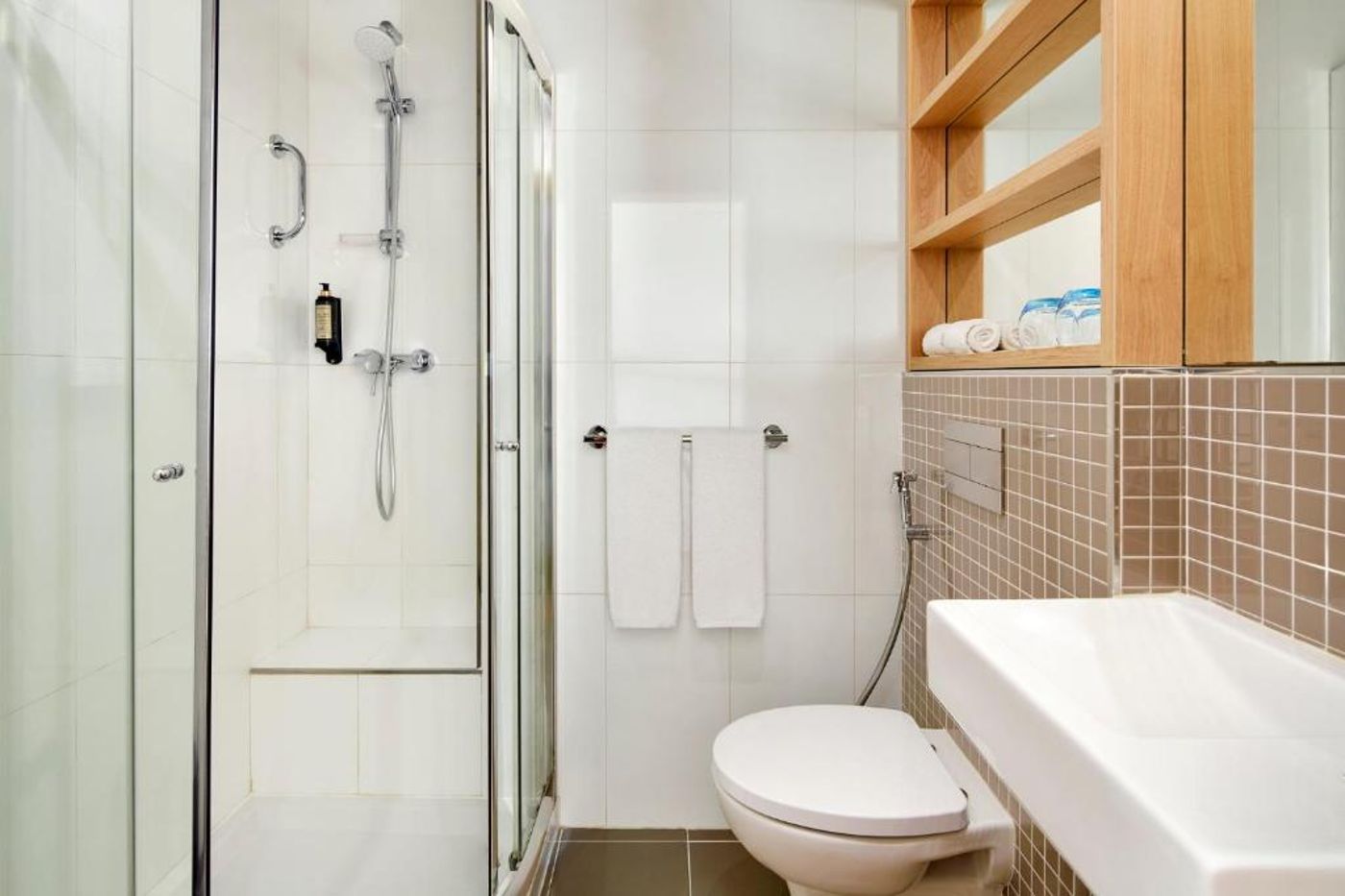 Dom-Jose-Beach-Hotel-Room-31