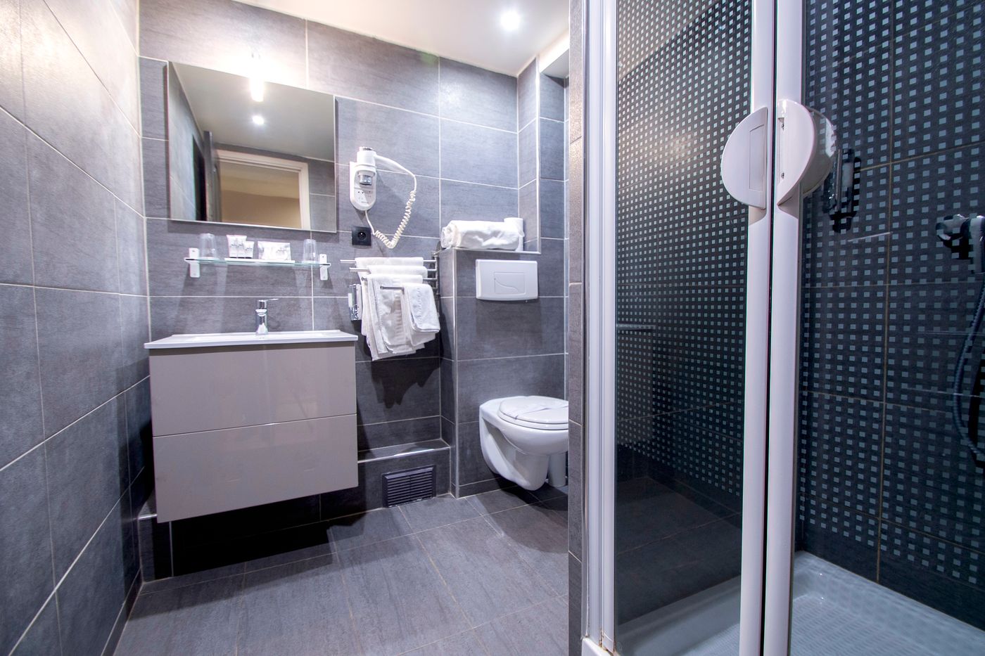 Migny-Opera-Montmartre-Room-34