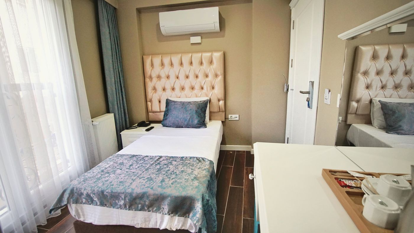 Cape Palace Hotel-Turkey-Fatih-Room-3