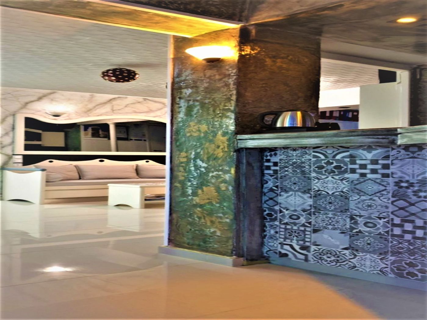 Korifi-Suites-Art-Hotel-Bar-41