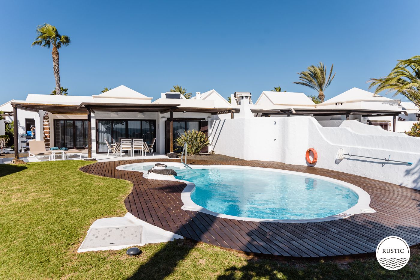 Villas-Heredad-Kamezi-Room-14