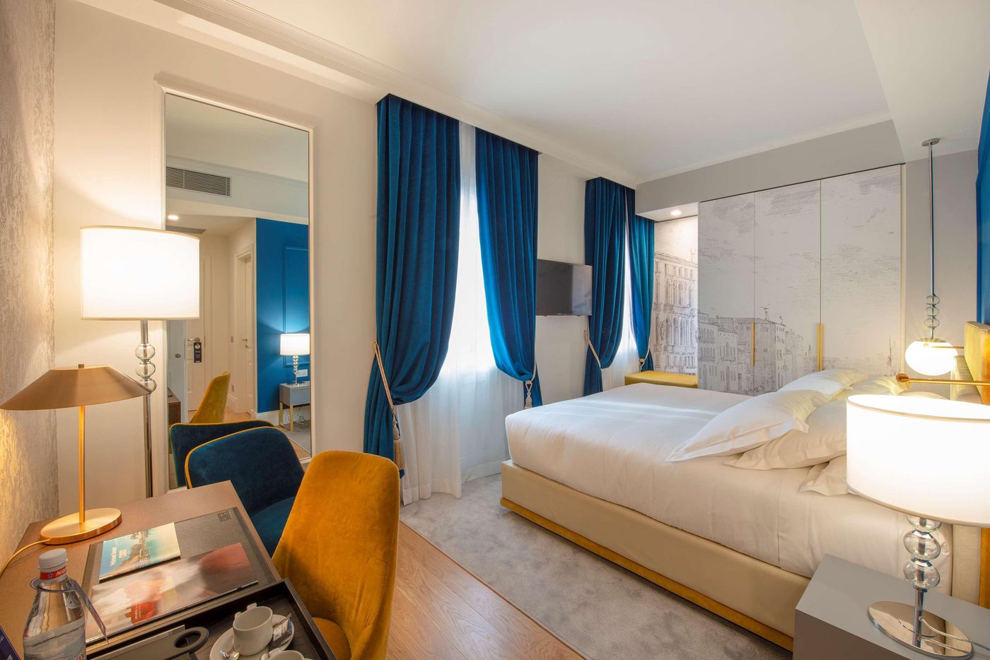 H10 Palazzo Canova - Italy - Venecia - Room - 1