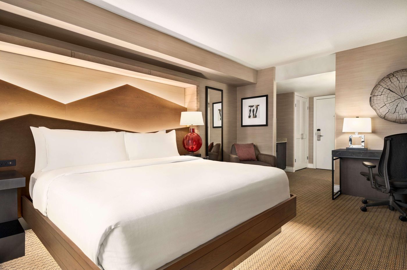 Hilton-Vancouver-Airport-Room-32