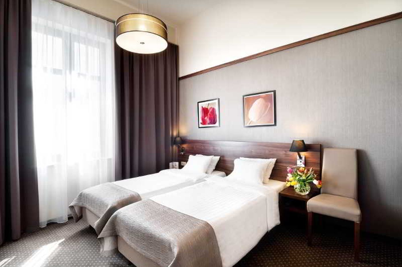 Golden-Tulip-Krakow-City-Center-Room-21