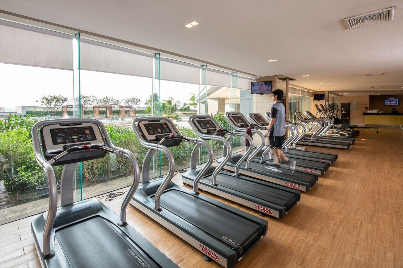 Swissotel-Bangkok-Ratchada-Sports-and-Entertainment-50
