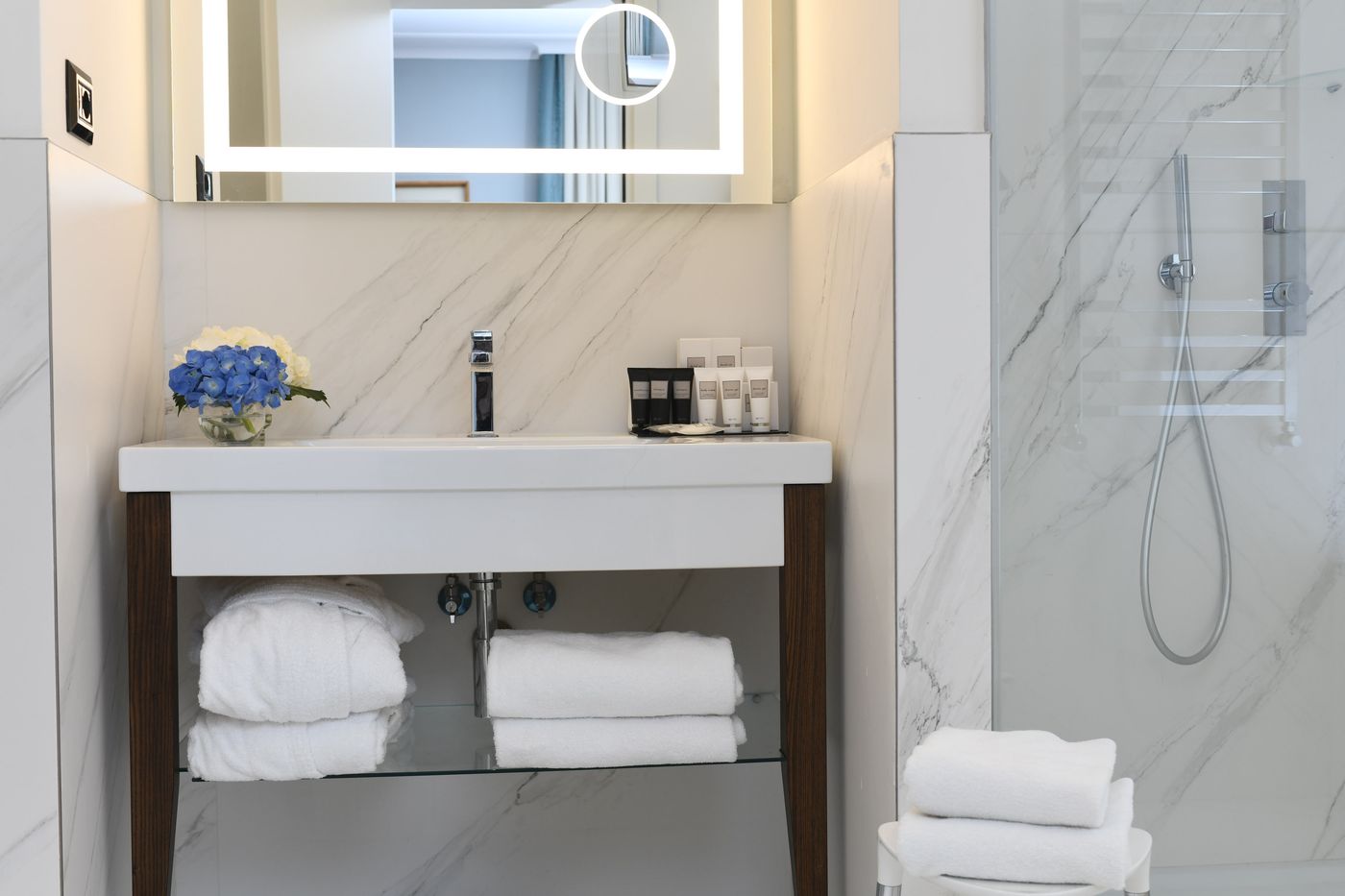 Bettoja-Hotel-Mediterraneo-Room-45