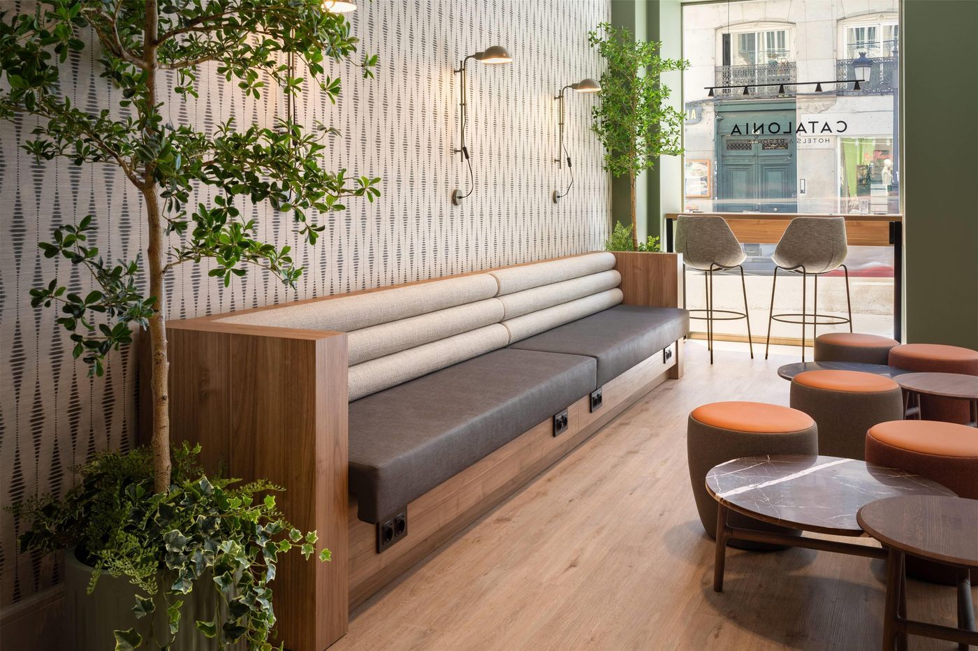 Catalonia-Atocha-Lobby-6