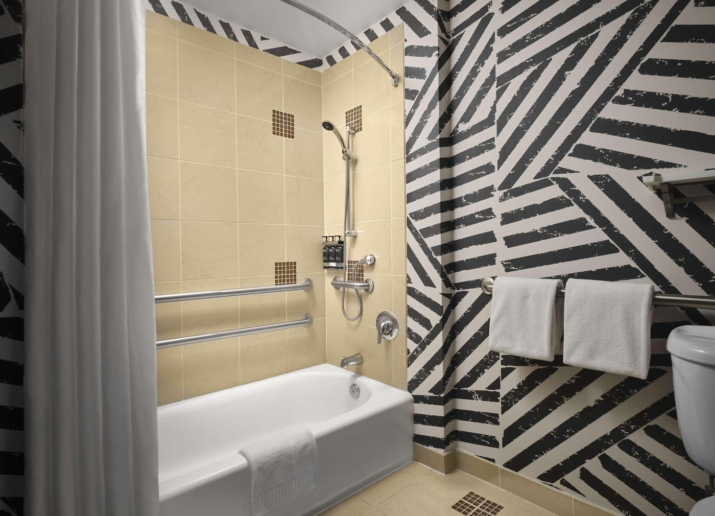 The Barnes San Francisco, Tapestry Collection by H - United States - SAN FRANCISCO - Room - 6