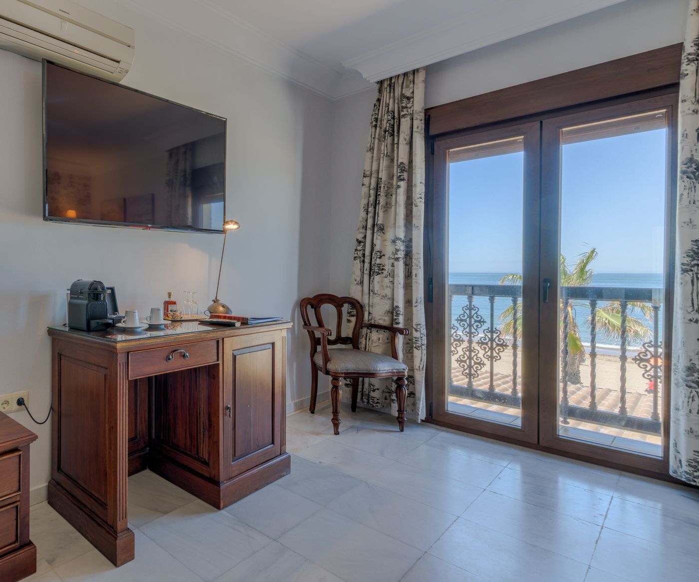 Playa-de-Regla-Room-33