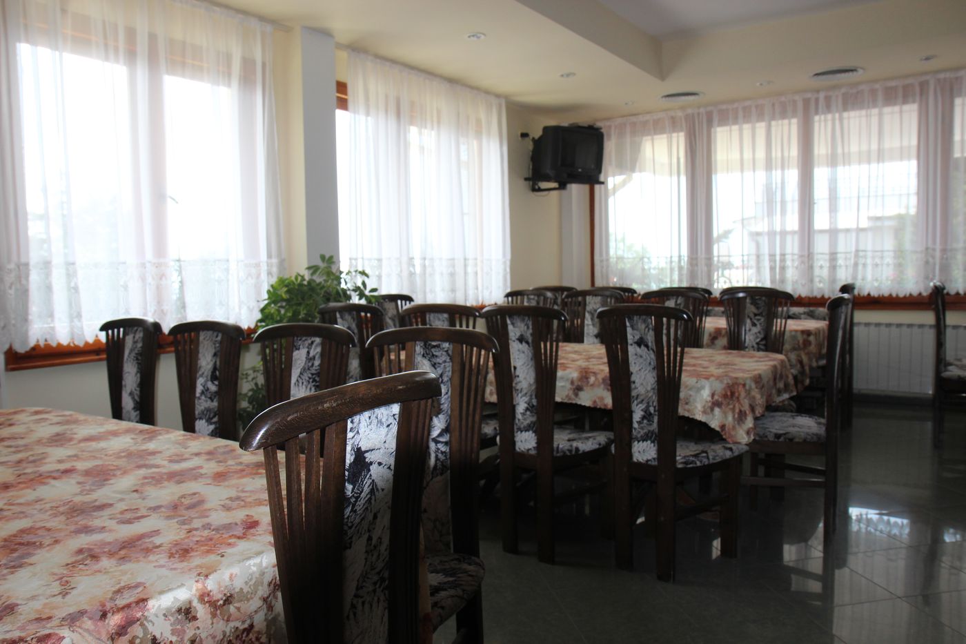 Hotel-Zora-Restaurant-49