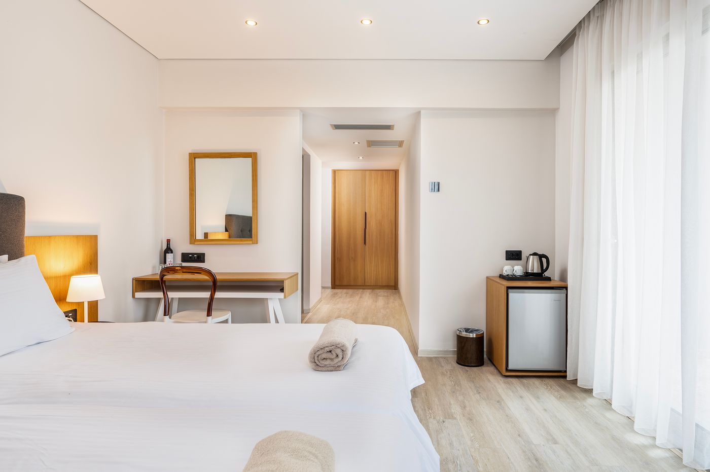 Athina-Palace-Resort---Spa-Room-35