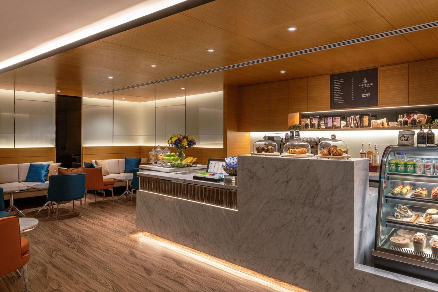 Delta-Hotels-by-Marriott-Jumeirah-Beach-Lobby-59