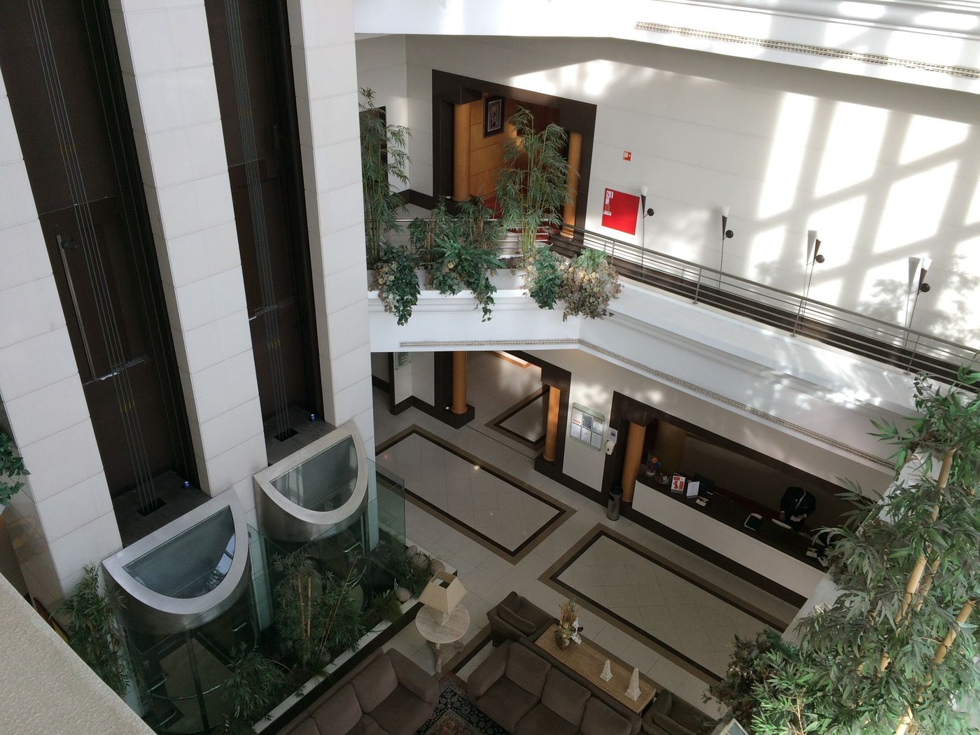 Riviera-Hotel-Carcavelos-Lobby-18