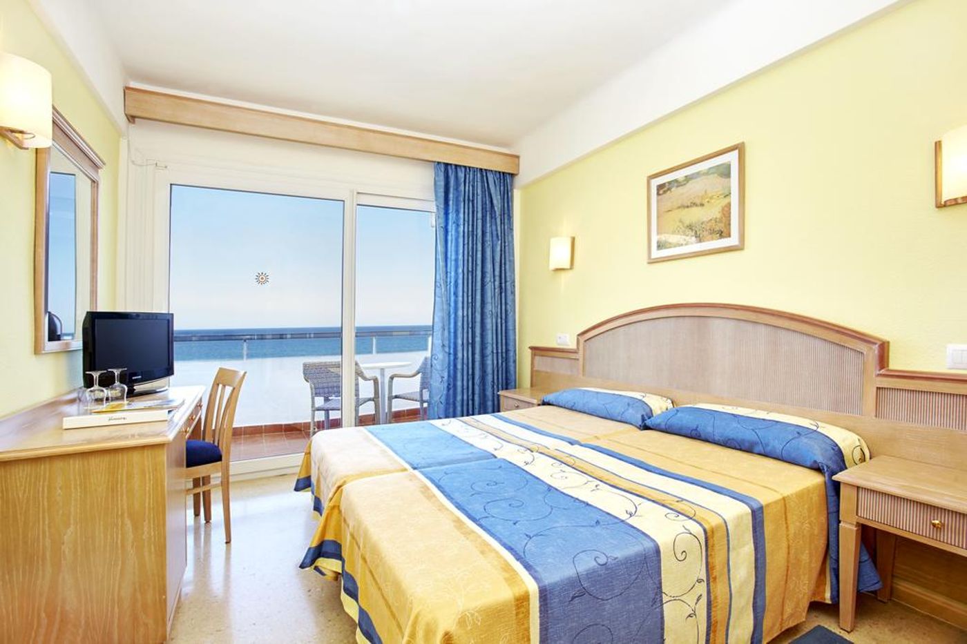 Universal Castell Royal