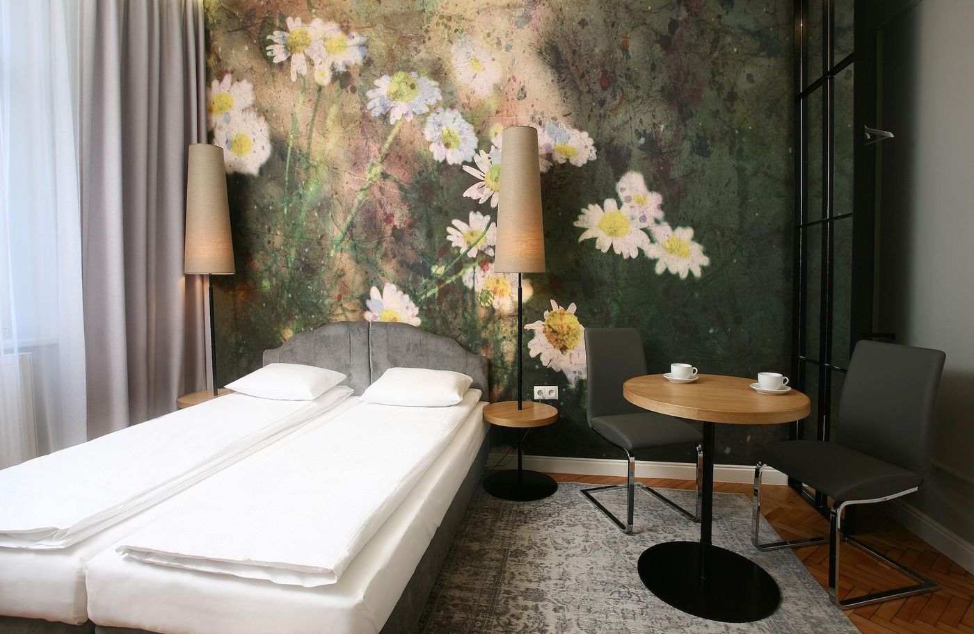 Arts-Apartments-Room-54