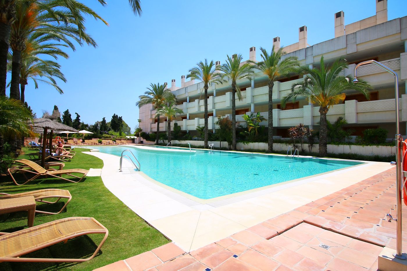 Alanda-Hotel-Marbella-Pool-2