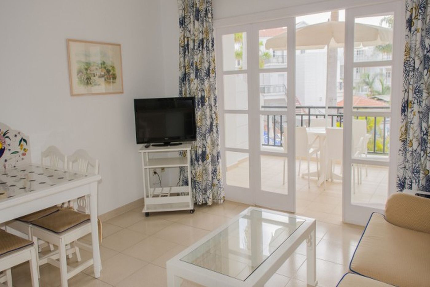 Parque-del-Sol-Room-21