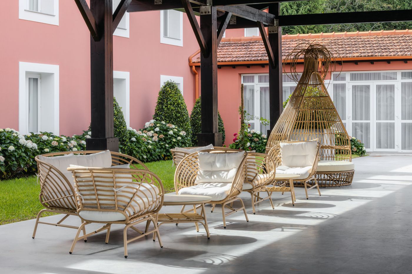 Enotel-Golf-Lobby-45