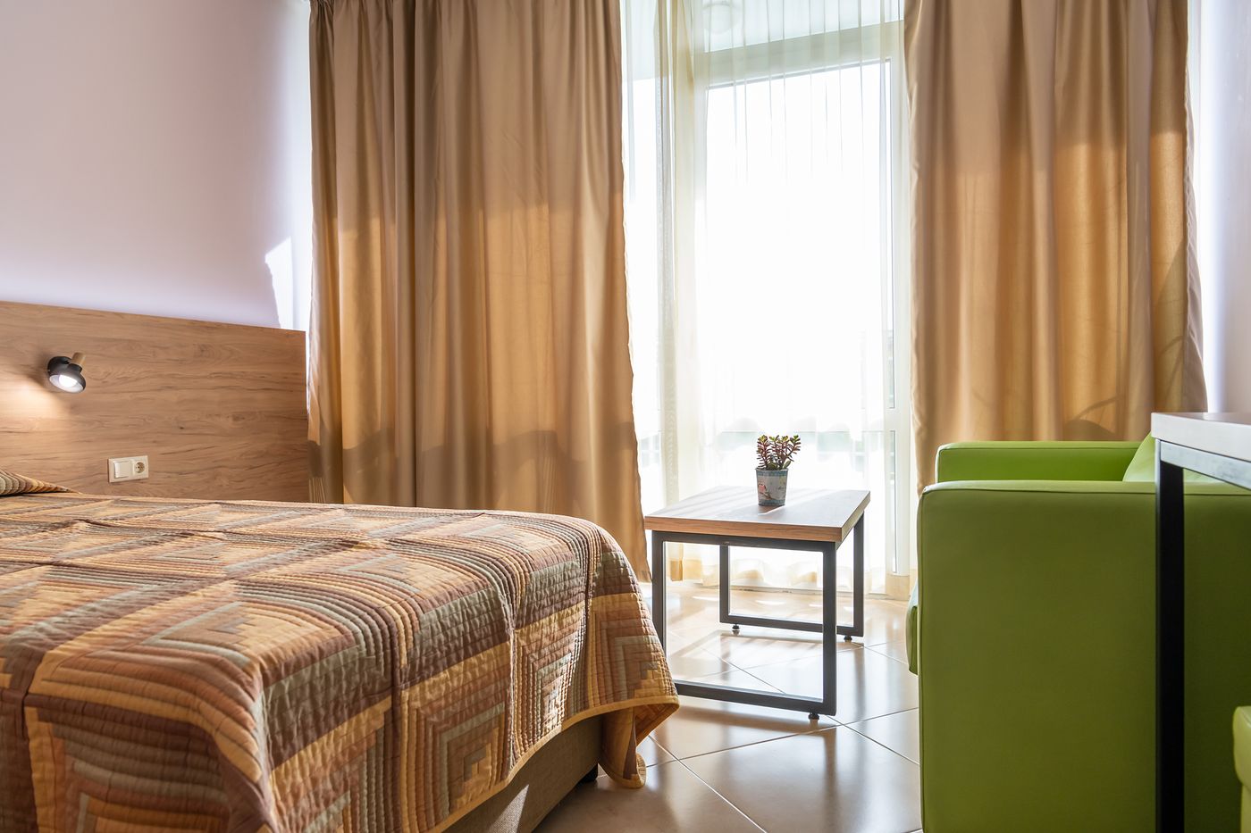 Ivana-Palace-Hotel-Room-24